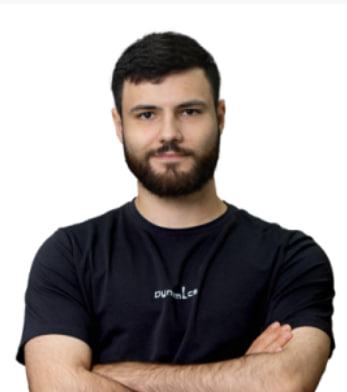 Шумов Кристиан